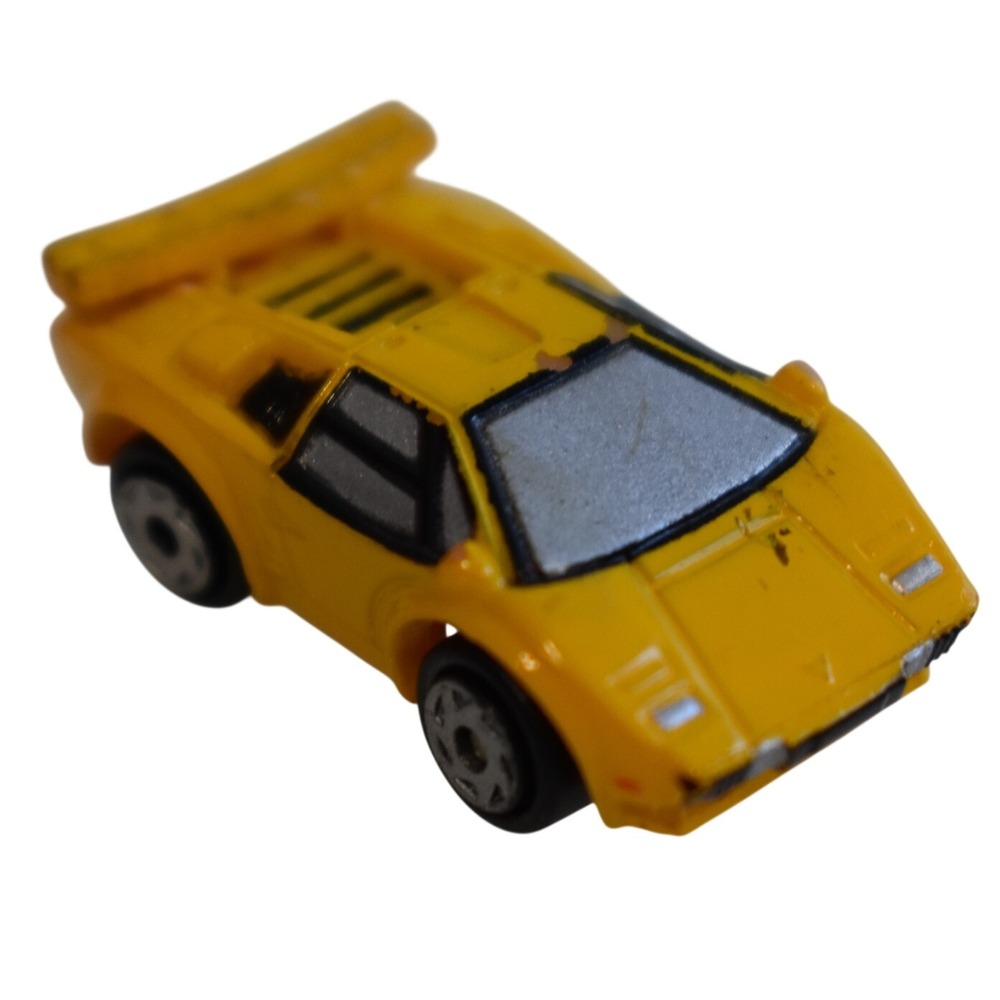 Vintage 1994 Galoob Micro Machines Lamborghini Countach Yellow LGTI RARE